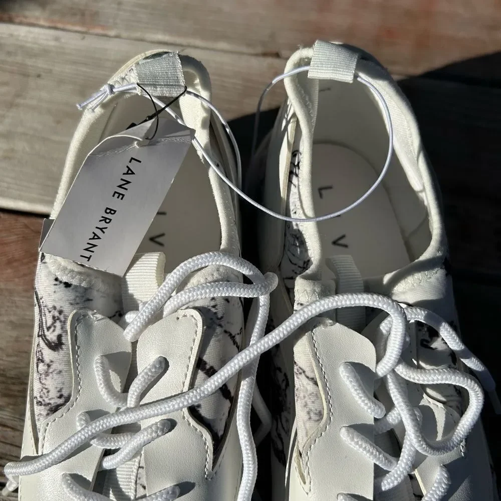 LIVI Dream Cloud Jogger Black & White Ink Blot Sneakers Lane Bryant NWT 11W